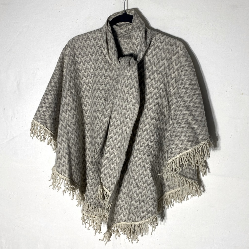 Grey Wool Chevron Knit Button Up Poncho Cape With Neck Tie Scarf Grandmacore